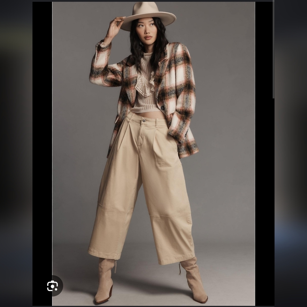 Anthropologie Chino Barrel-Leg Pants Trousers Khaki